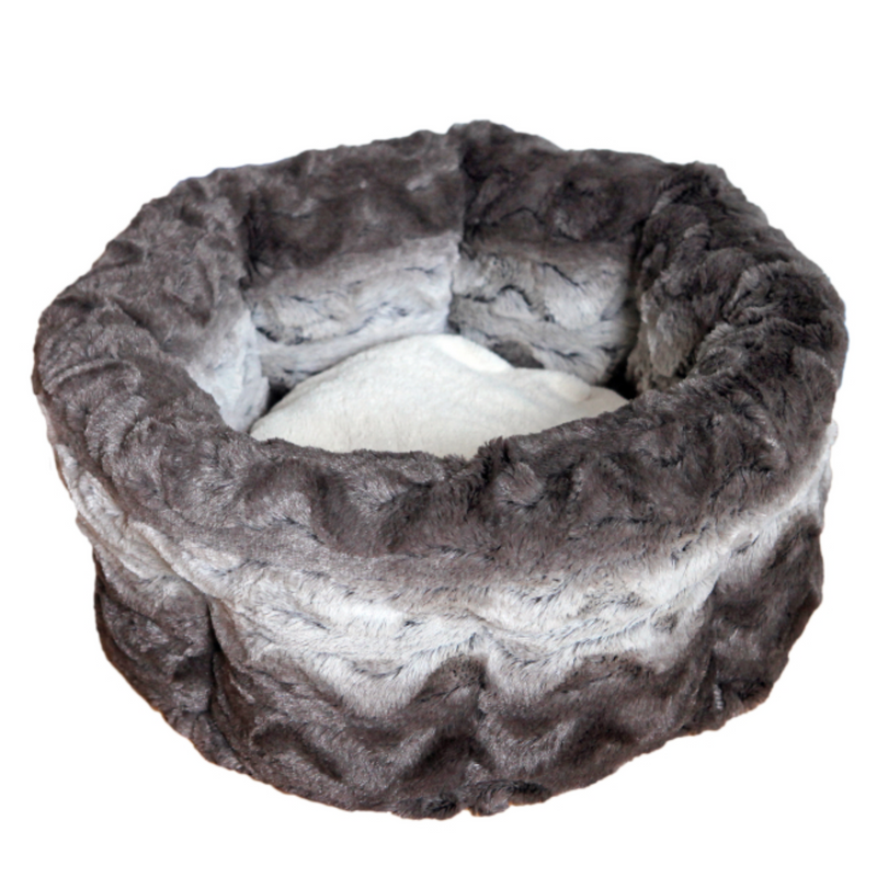 Rosewood Grey & Cream Snuggle Plush Oval Bed – 38cm