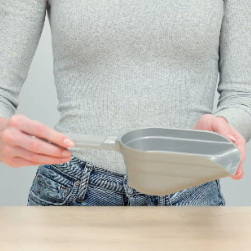 Petmate Food Scoop with Microban Portion Control & Antibacterial