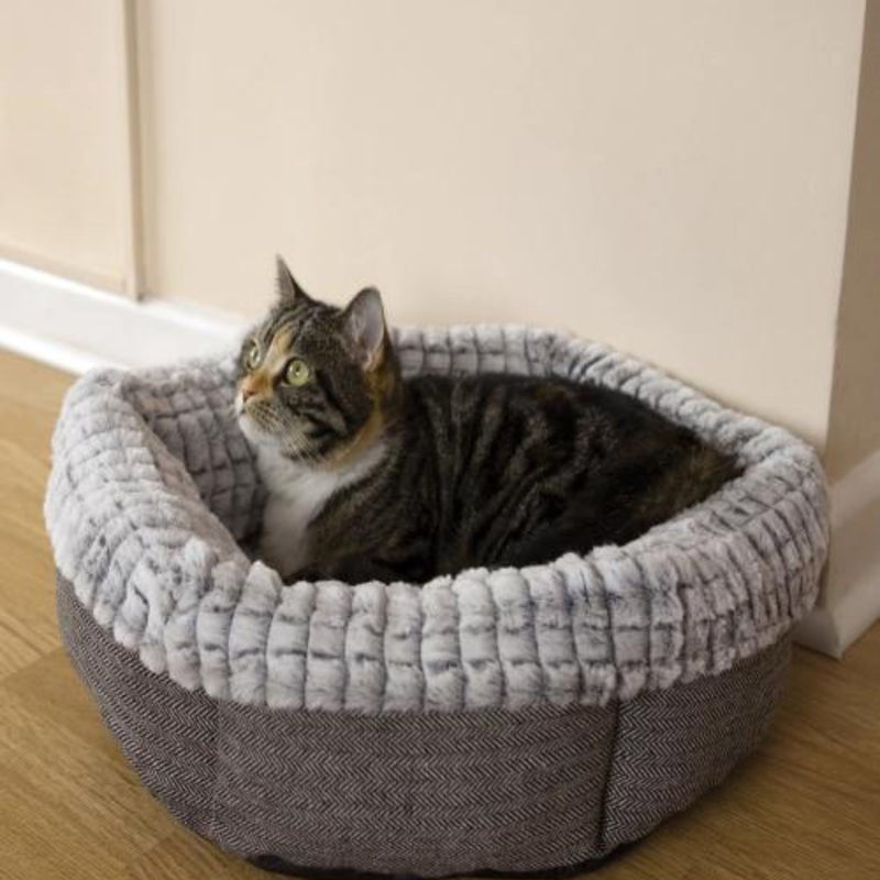 Rosewood Tweed & Plush Round Cat Bed – 48cm