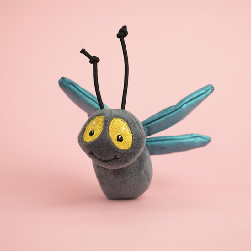 Zugo Fly Eco-Friendly Cat Toy – Plush, Catnip & Sound